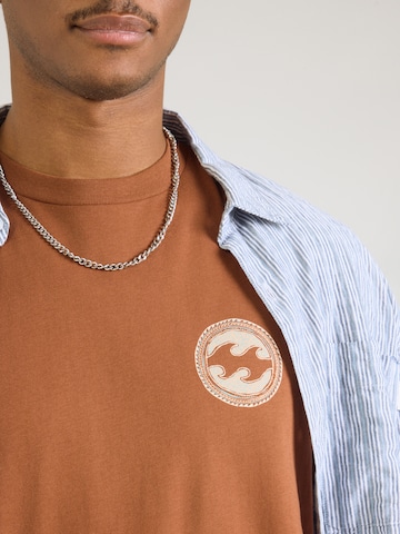 T-Shirt 'CRAYON WAVE' BILLABONG en marron