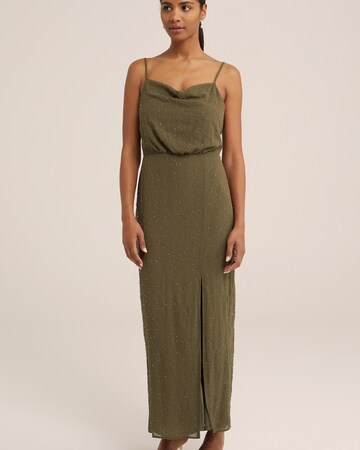 WE Fashion Dress in Green: front