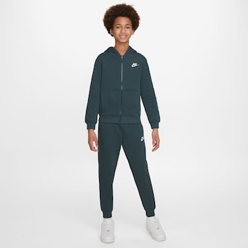 Nike Sportswear Sweatsuit in Green: front