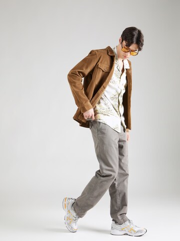 LEVI'S ® Comfort Fit Skjorta 'CUBANO PARROTS' i grå
