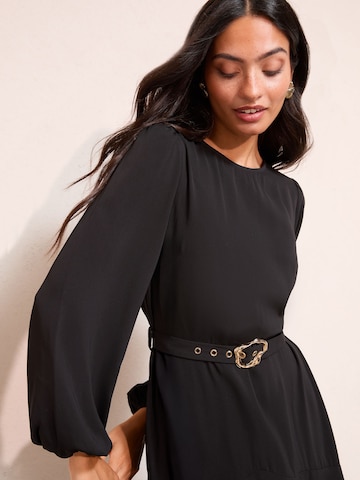 Friends Like These Kleid in Schwarz