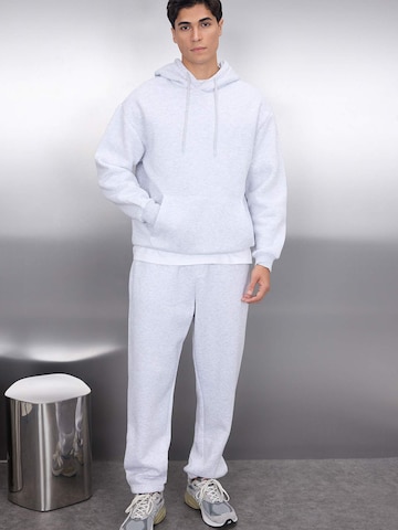 Tuta da jogging di Trendyol in grigio: frontale