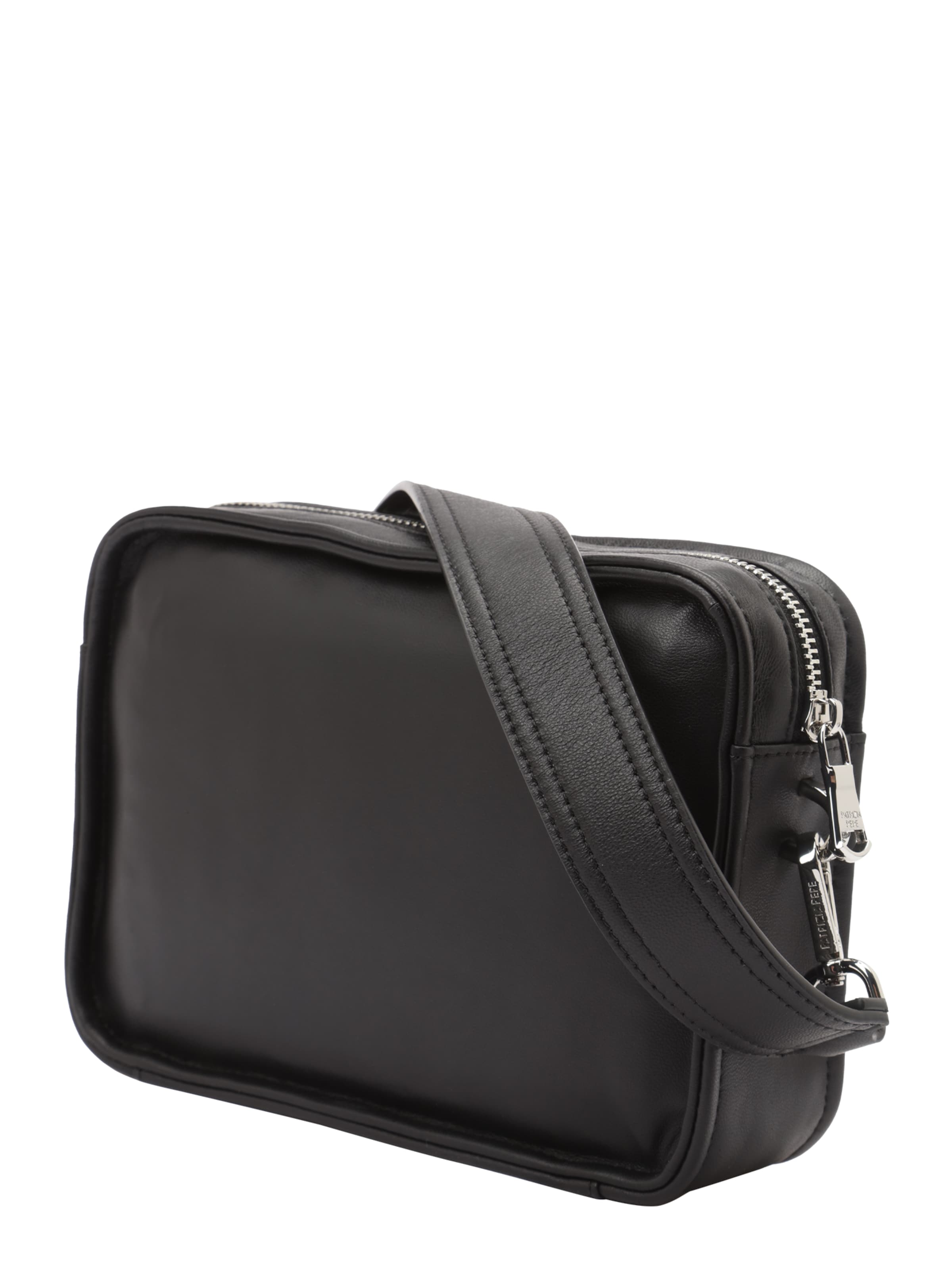 PATRIZIA PEPE Crossbody bag in Black