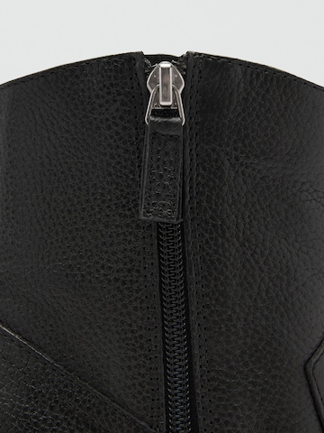 MANGO Nilkkurit 'Aris' värissä musta