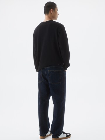 Pull&Bear Loosefit Jeans i blå