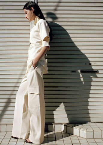 MANGO Regular Cargohose in Beige