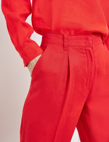 GERRY WEBER Široke hlačnice Hlače na rob | rdeča barva