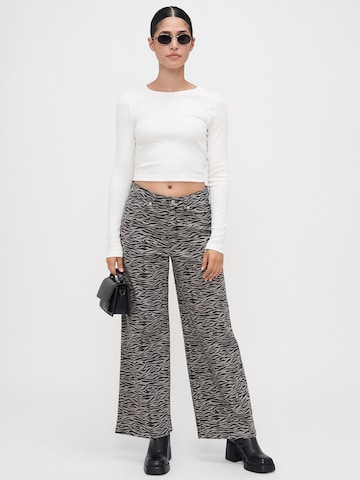 Only Petite Zvonové kalhoty Džíny 'ONLMADISON' – černá