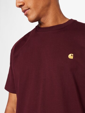 Carhartt WIP T-Shirt 'Chase' in Rot