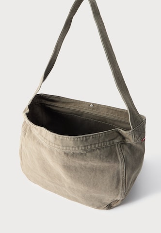 LEVI'S ® Messenger 'OLIVER' in Grün