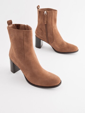 Next Stiefelette in Braun