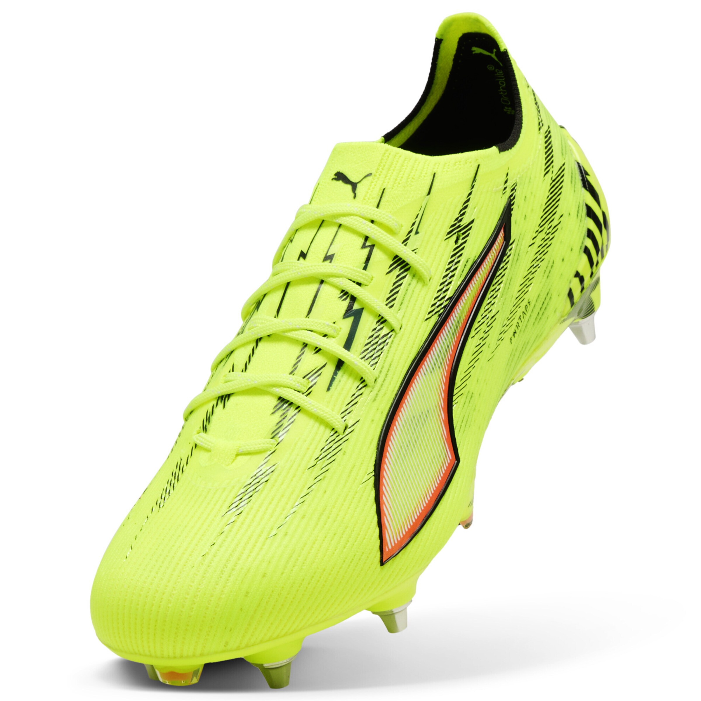 PUMA Soccer shoe 'ULTRA 6 ULTIMATE' in Yellow