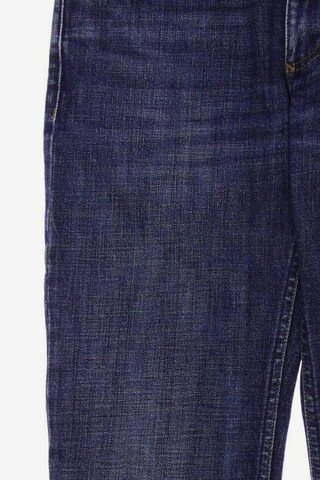 Closed Jeans in 30 in Blue