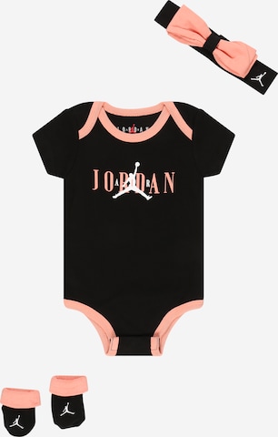 Jordan Set in Black: front