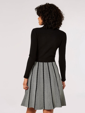 Apricot Dress 'Chevron' in Black