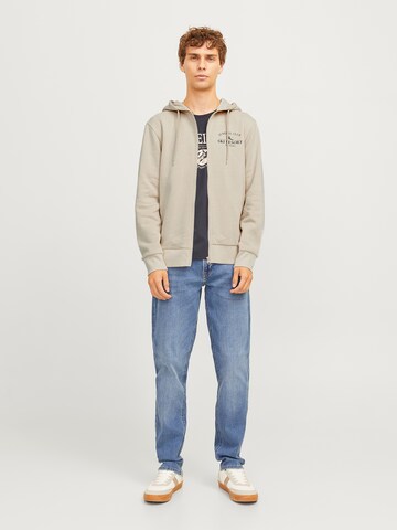 JJ Rebel - Sudadera con cremallera 'JREBANDREW' en beige