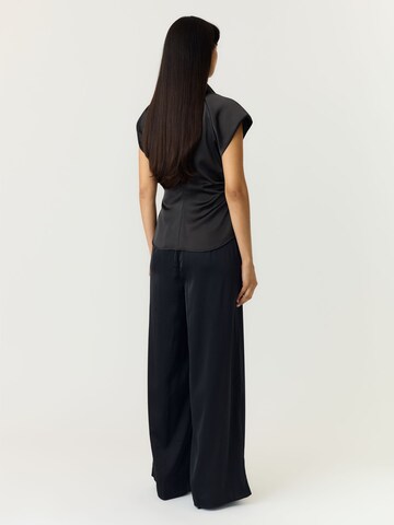 YAS Blouse 'YASPella' in Zwart