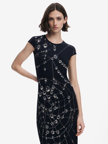 Desigual Платье в Черный