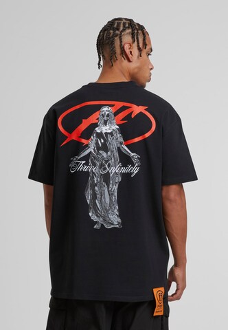 Forgotten Faces T-Shirt in Schwarz
