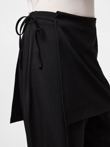 regular Pantaloni 'PCJossa' di PIECES in nero