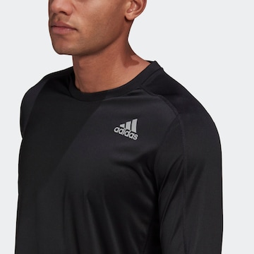 ADIDAS PERFORMANCE Regular Fit Sportshirt 'Own the Run' in Schwarz