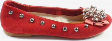 Meline Flats & Loafers in 37 in Red: front