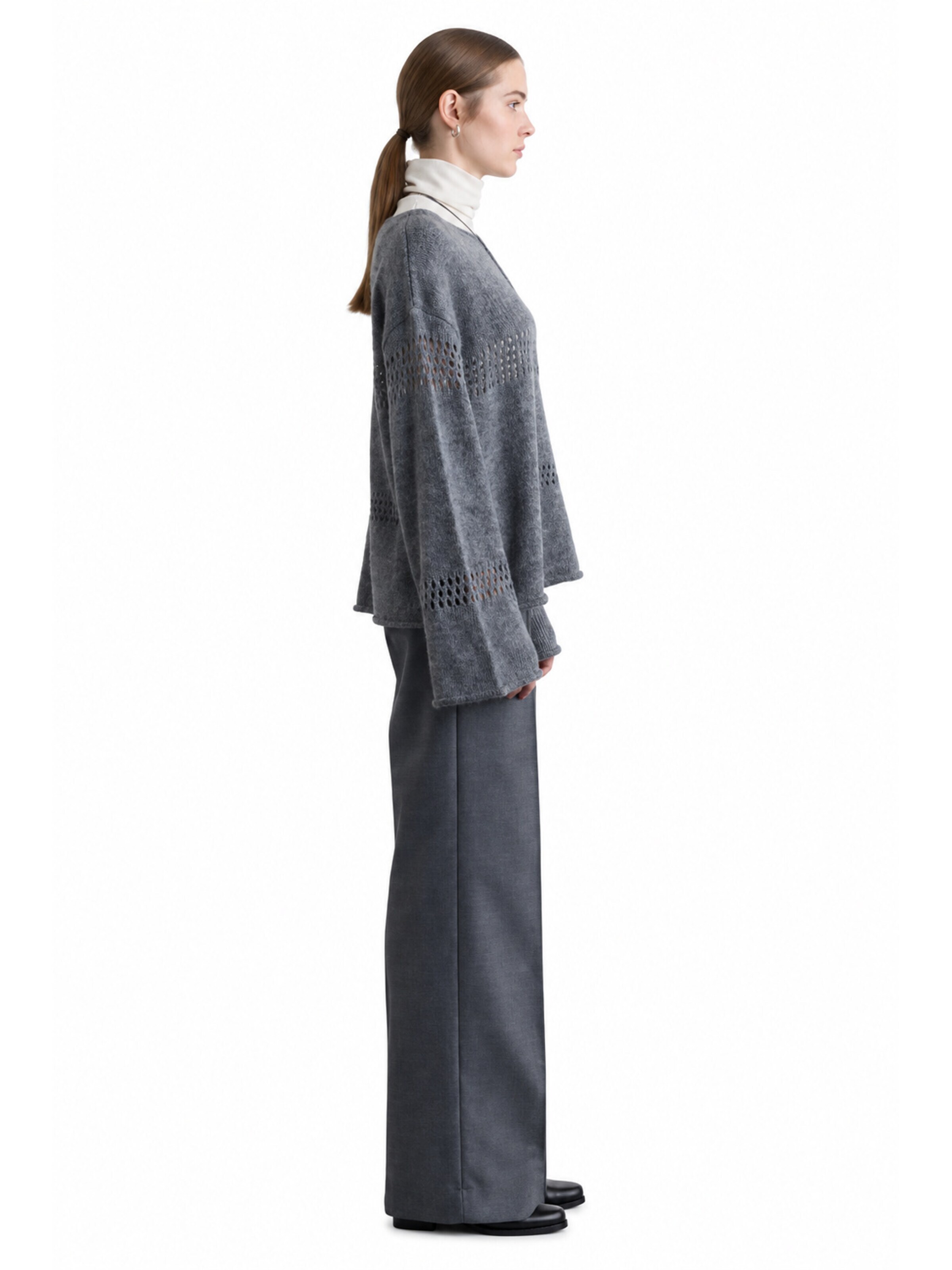 MANUKA Sweater in Grey