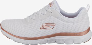 Baskets basses 'Flex Appeal 4.0' SKECHERS en blanc