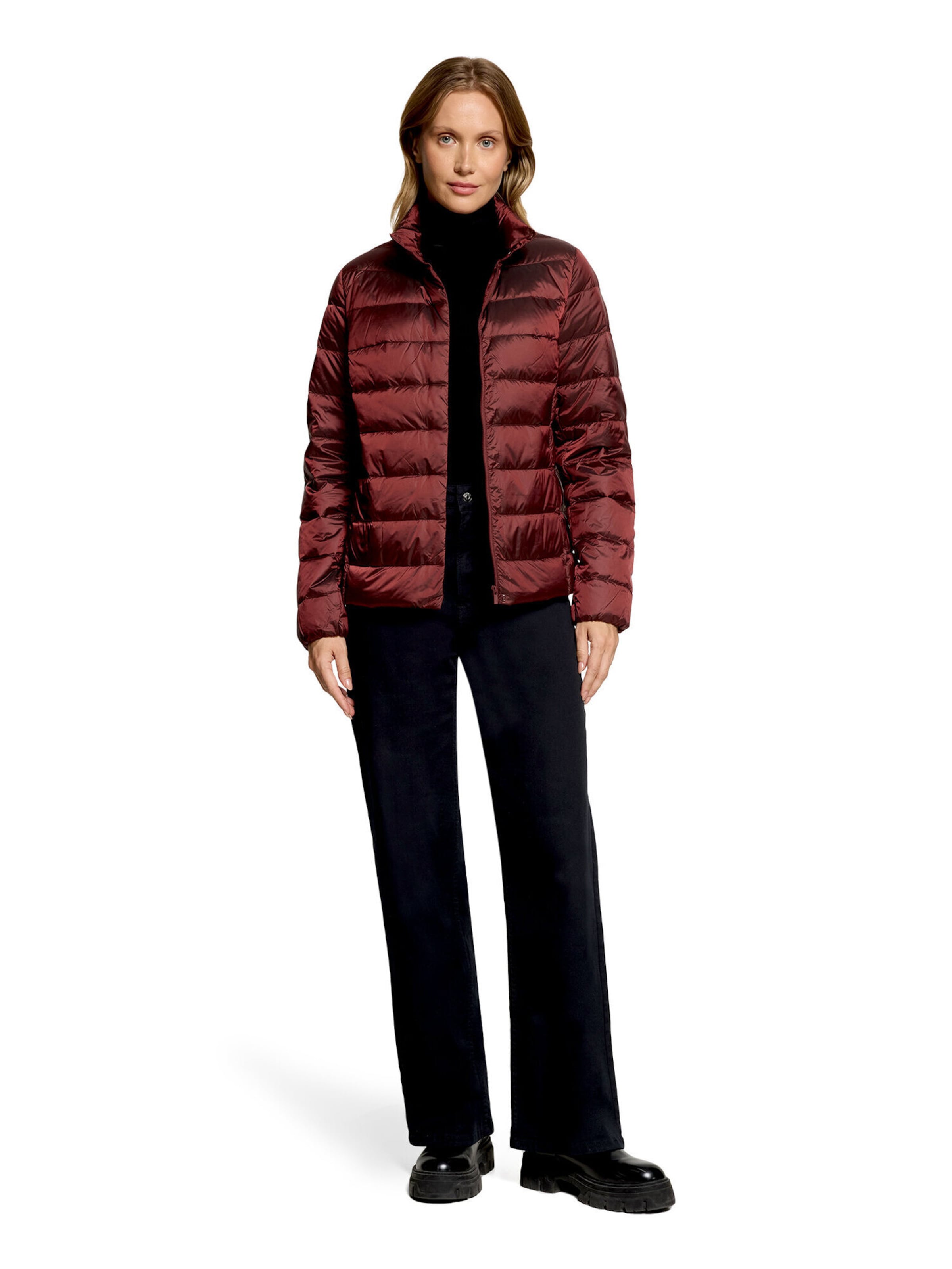 Betty Barclay Winter jacket in Red: front