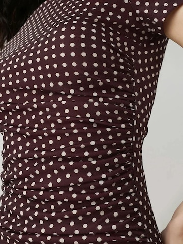 Hiccup - Vestido em castanho