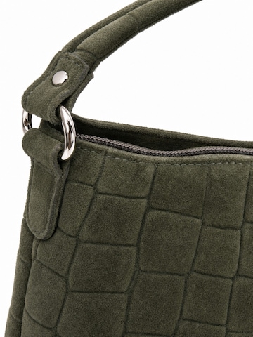 Brise Shoulder Bag in Green