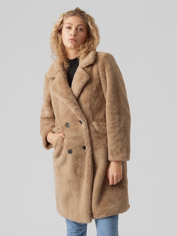 VERO MODA Winter Coat 'VMSUIELLY' in Brown: front