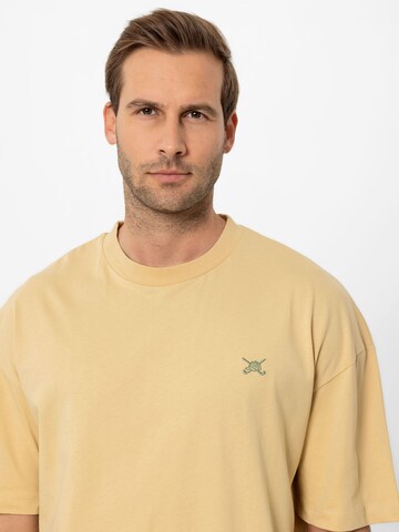 Cool Hill Shirt in Beige