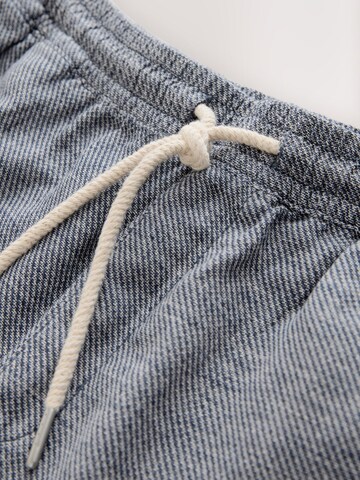 Next Regular Shorts in Blau