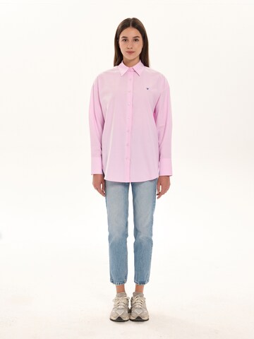 Chemisier 'Rosalind' NOWIHT en rose