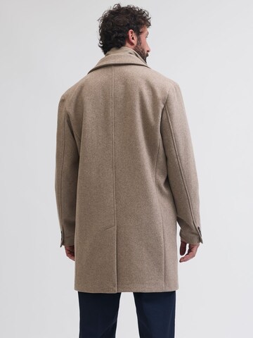 Portland Outerwear Company Mantel in Braun