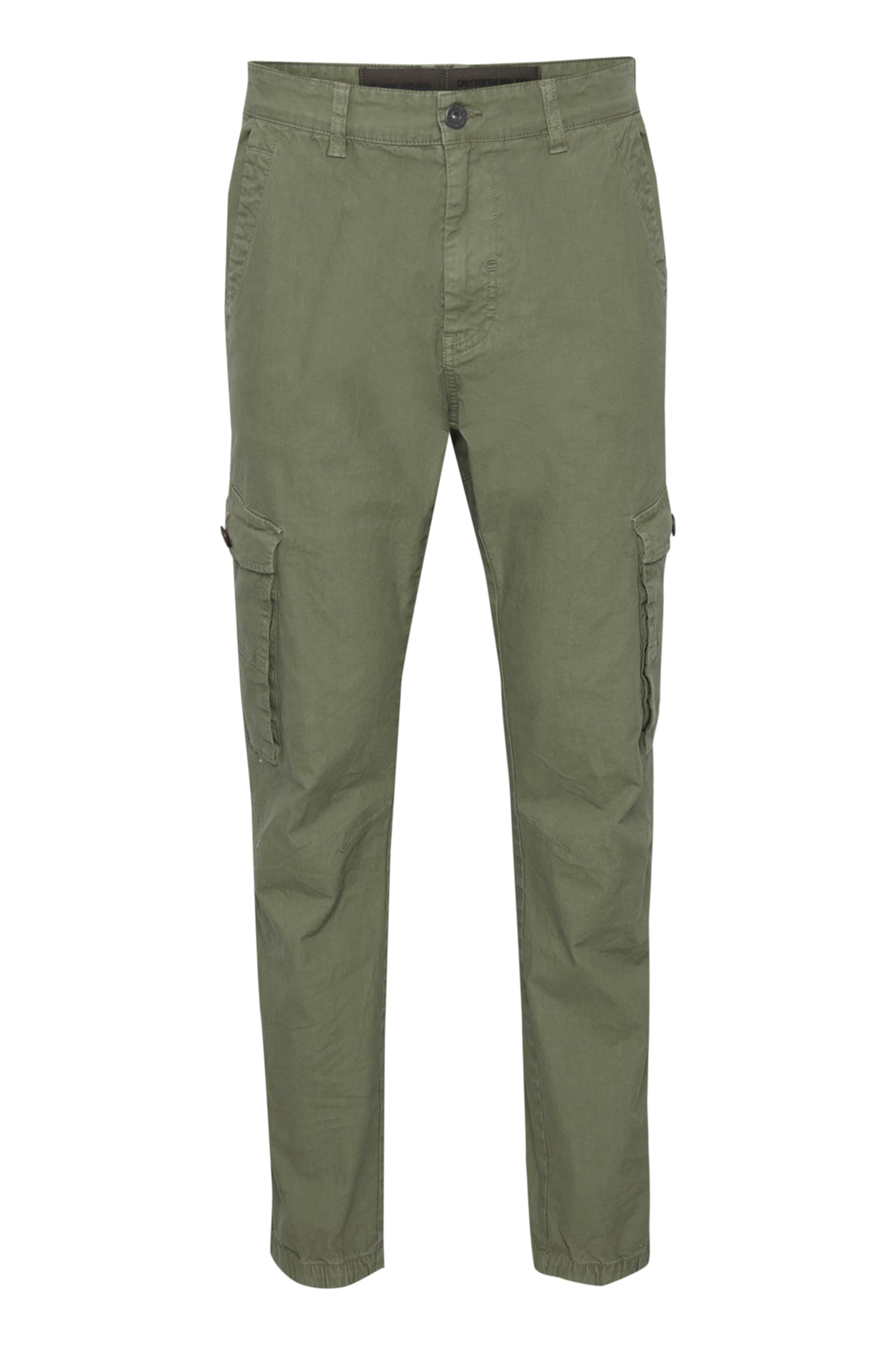 Coupe slim Pantalon cargo BLEND en vert : devant