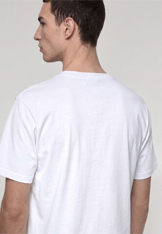 DEF - Camiseta en blanco