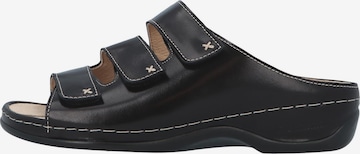 BERKEMANN Mules 'Franziska' in Black: front