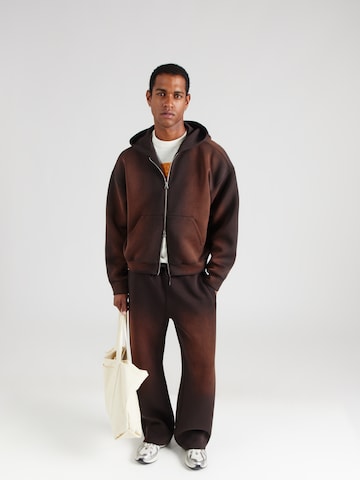 WEEKDAY Zip-Up Hoodie 'Simon' in Brown