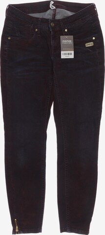 Gang Jeans in 26 in Red: front