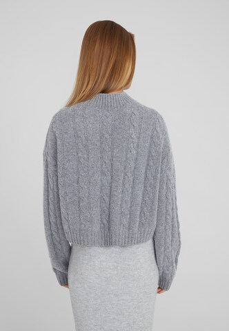Style Republic Pullover in Grau