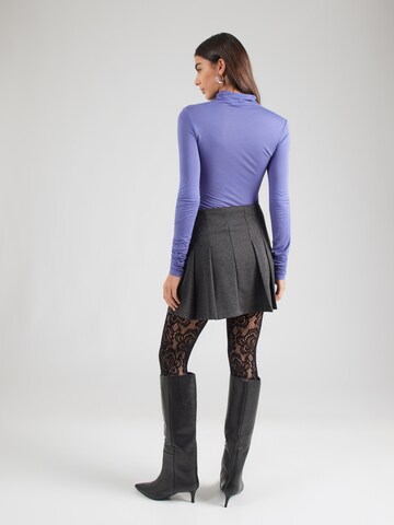 Fustă 'Sarina' de la ABOUT YOU pe gri