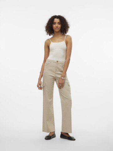 VERO MODA Loose fit Cargo jeans 'VMTessa' in Beige