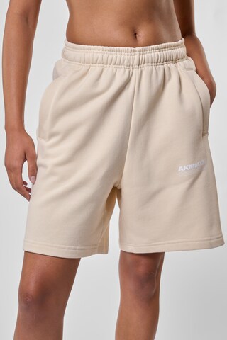 Loosefit Pantaloni 'MarsAK A' di alife & kickin in beige: frontale