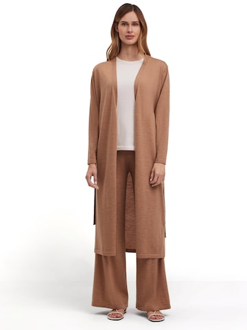 FALKE Knit Cardigan in Beige