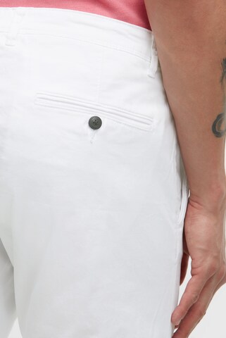 CMPD Regular Chino Pants in White