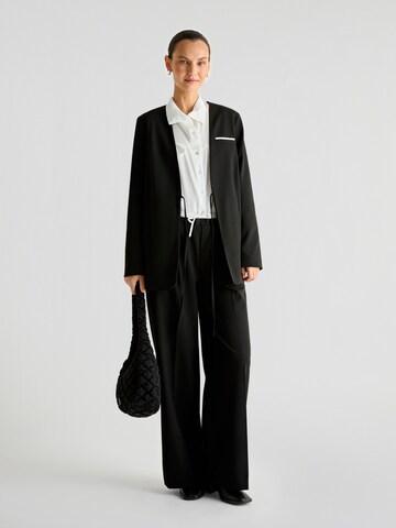Scalpers Blazer in Black: front