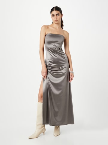 WEEKDAY Dress 'Act' in Grey: front