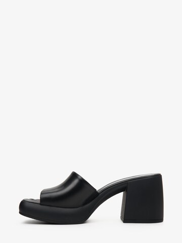 Estro Pantolette '54-2301'‌‌‌‌‌‌‌‌‌ in Schwarz